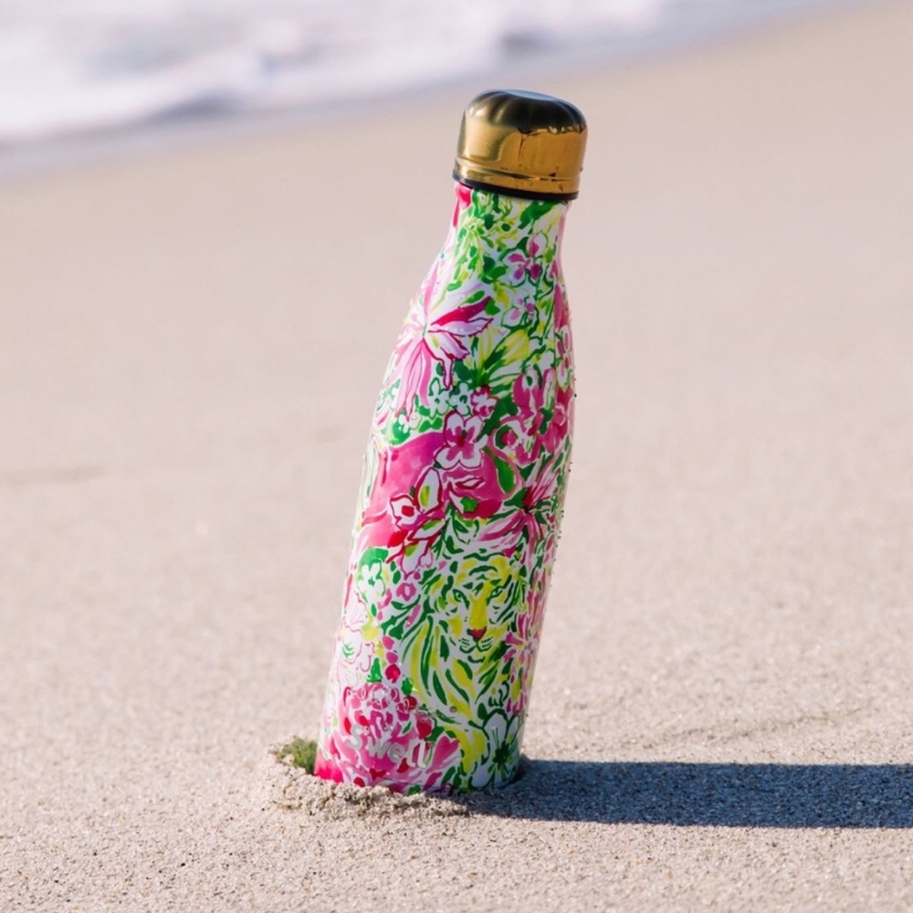 New! Lilly Pulitzer 17oz Swell Bottle Multi Tiger